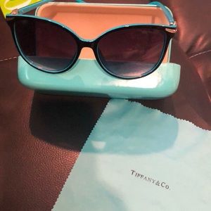 Like Tiffany & Co Sunglasses